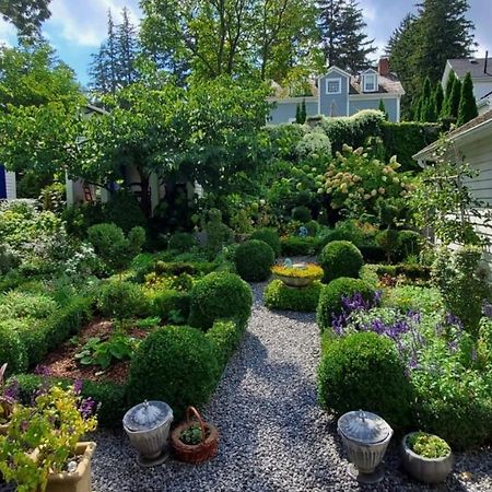 Dot'S Landing Garden Room Niagara-on-the-Lake Екстериор снимка